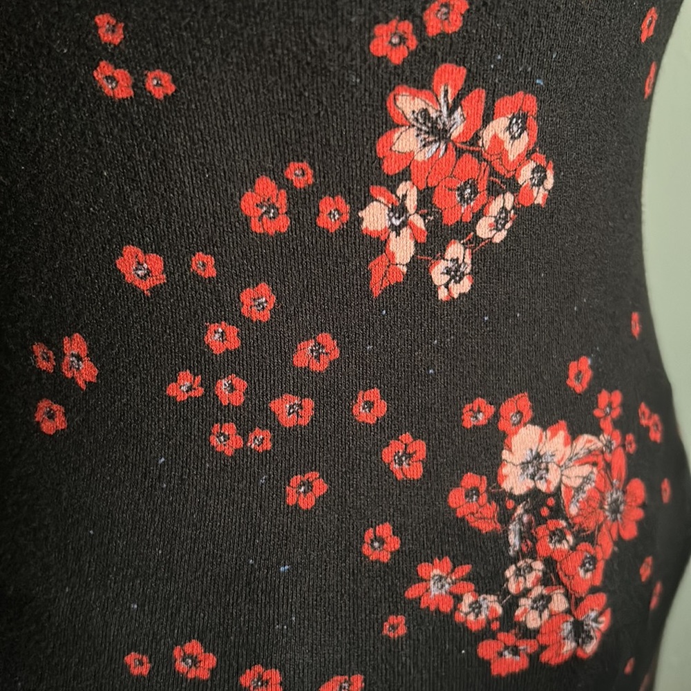 Free People Floral Scoop Neck Drop Shoulder Bubble Sleeve Stretchy Shirt - Picture 3 of 9